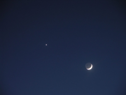 Měsíc versus Venuše