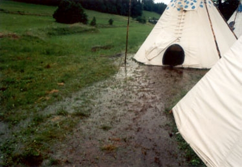 Voda v táboře (1997)